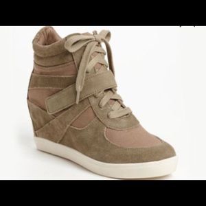 Steve Madden wedge hidden heel sneakers